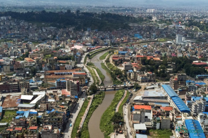 काठमाडौंका खोलाको थप मापदण्डबारे सर्वोच्चको फैसलाविरूद्ध ठूला दलहरू एकठाउँमा