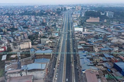 ६ किलोमिटर सडक ६ लेनको बनेपछि यस्तो देखियो भरतपुर (तस्बिरहरू)