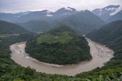 चीनले ब्रह्मपुत्रमा संसारकै ठूलो जलविद्युत आयोजना बनाउने, भारतमा चिन्ता