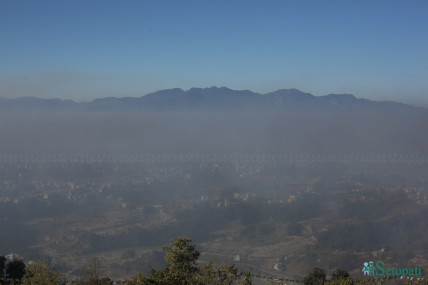 देशैभरिको मौसम बदली, दिउँसो दुई प्रदेशमा वर्षा र हिमपात हुने