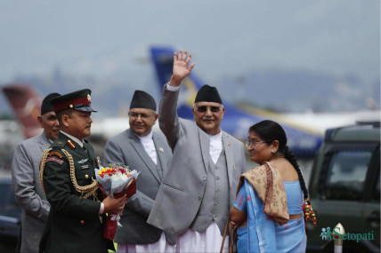 प्रधानमन्त्री ओली अमेरिका प्रस्थान (तस्बिरहरू)