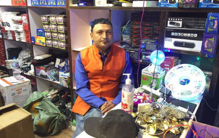 महाबौद्धस्थित पन्चकन्यामाई ट्रेडर्सका सञ्चालक कृष्ण रेग्मी।