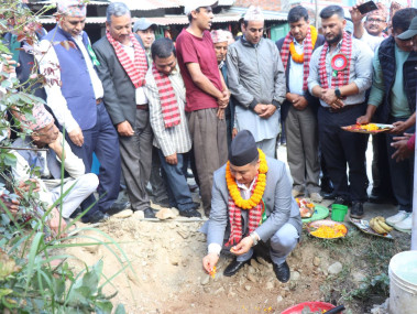 ट्र्याक खोलिएको २० वर्षपछि कालोपत्रे हुनेभयो विदुर हुँदै खनियावास पुग्ने सडक