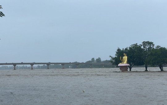 नारायणघाट पुलमा नारायणी नदीले नाघ्यो ११ मिटर