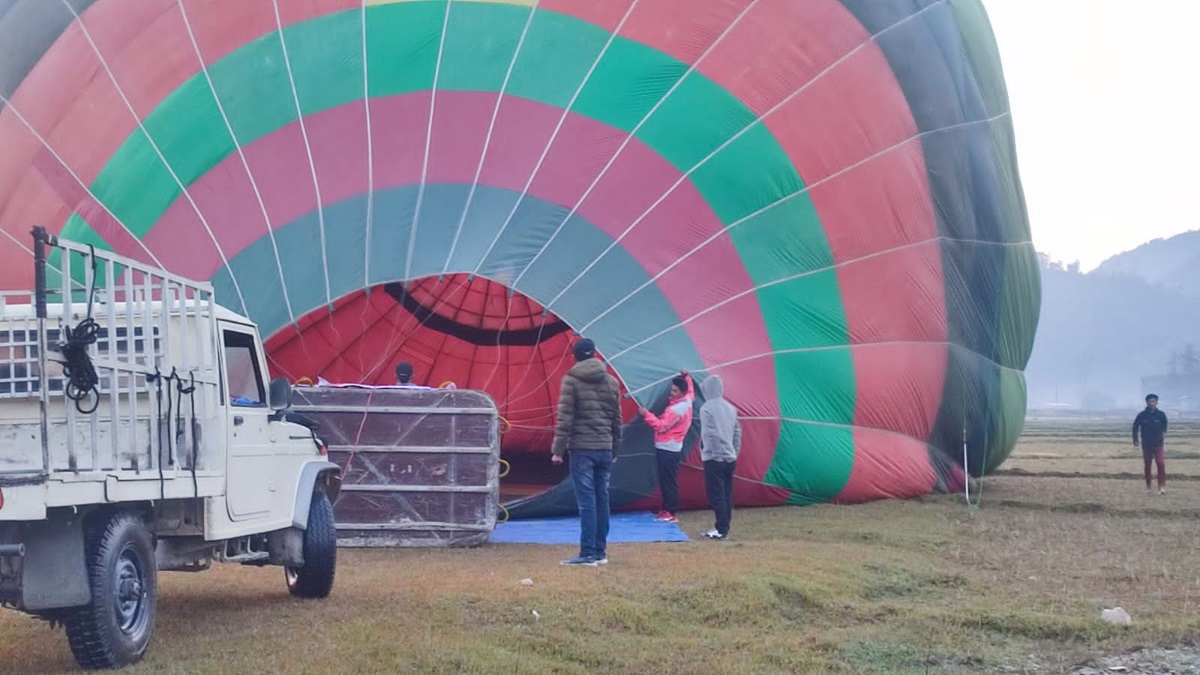 Hot-air-balloon-(4)-1702202959.jpg
