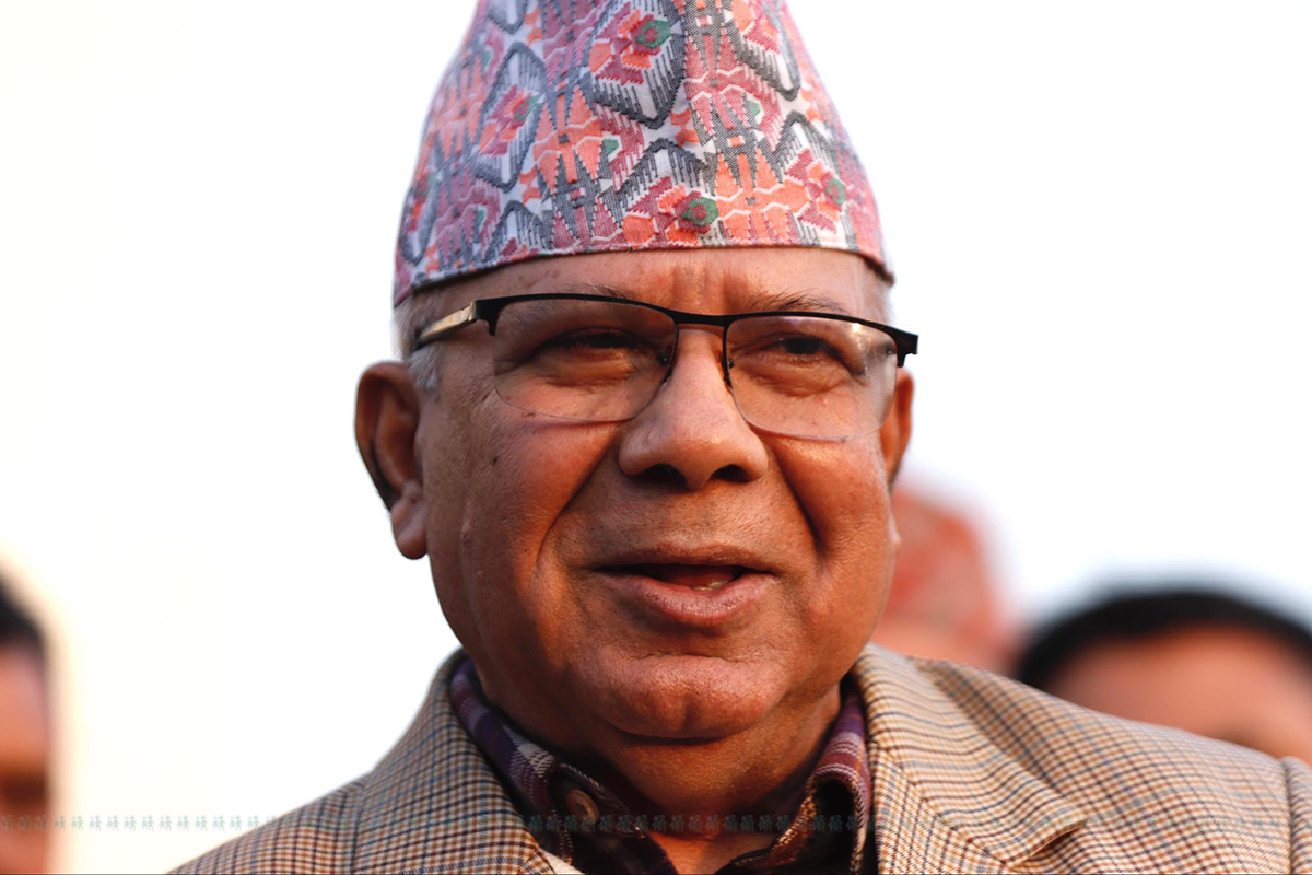 अध्यक्ष माधवकुमार नेपाल। फाइल तस्बिर।