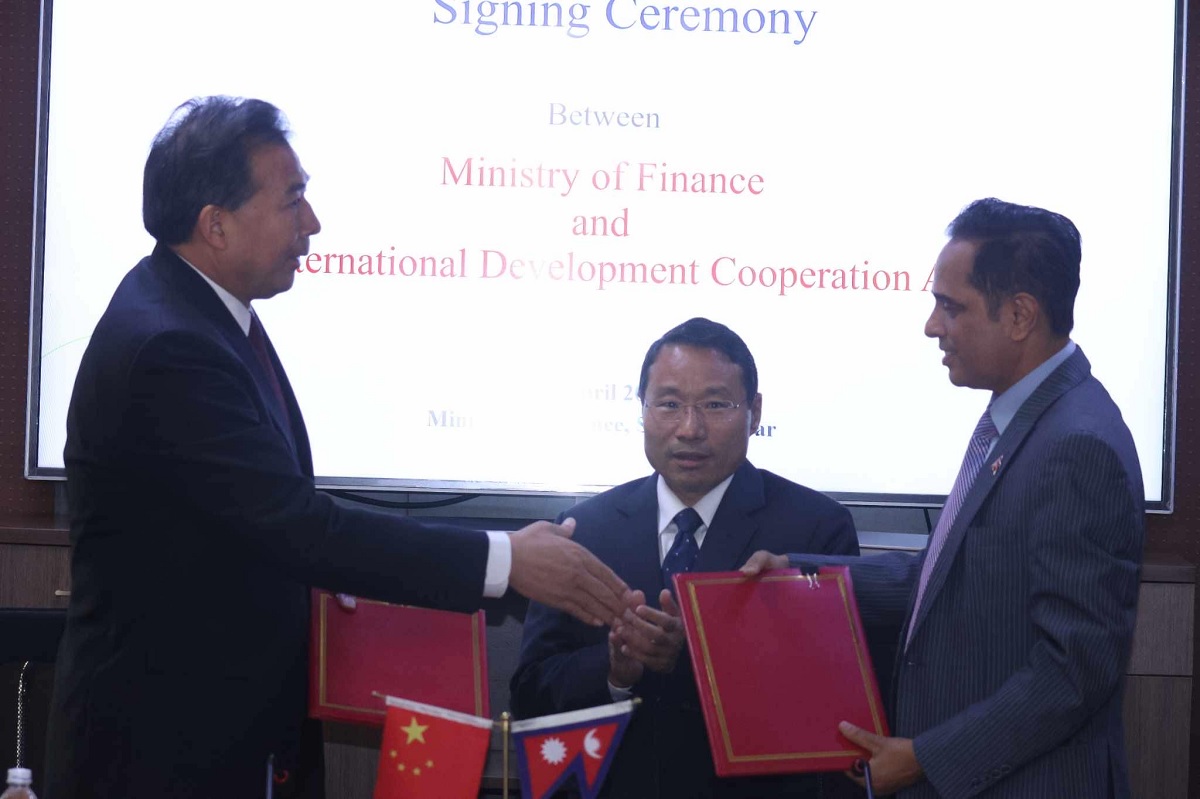 नेपाल र चीनबीच दुई सम्झौतामा हस्ताक्षर 